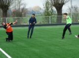 Jeugd S.K.N.W.K. vrij voetballen tijdens Paaszaterdag (8 april 2023) (8/98)